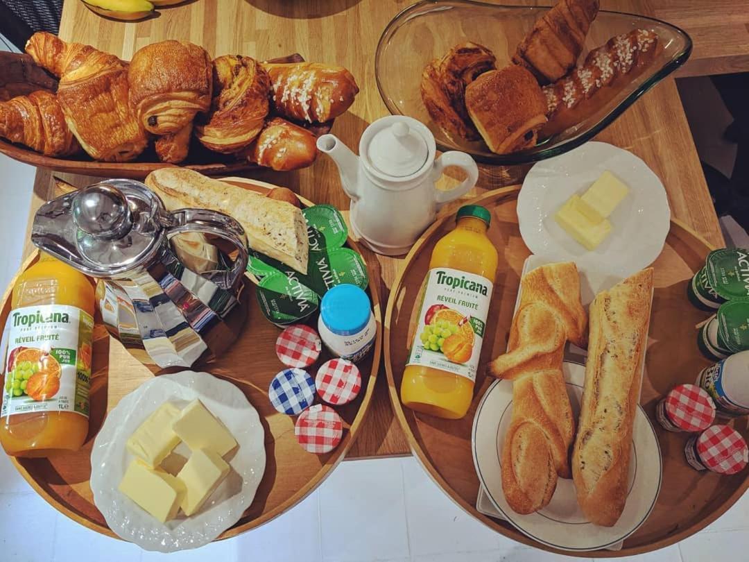 Le Gite De Saint Phal Екстериор снимка